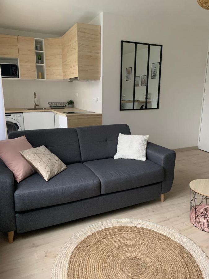 Studio 30M2 - Au Pied De La Gare - Parking Cergy Exterior foto